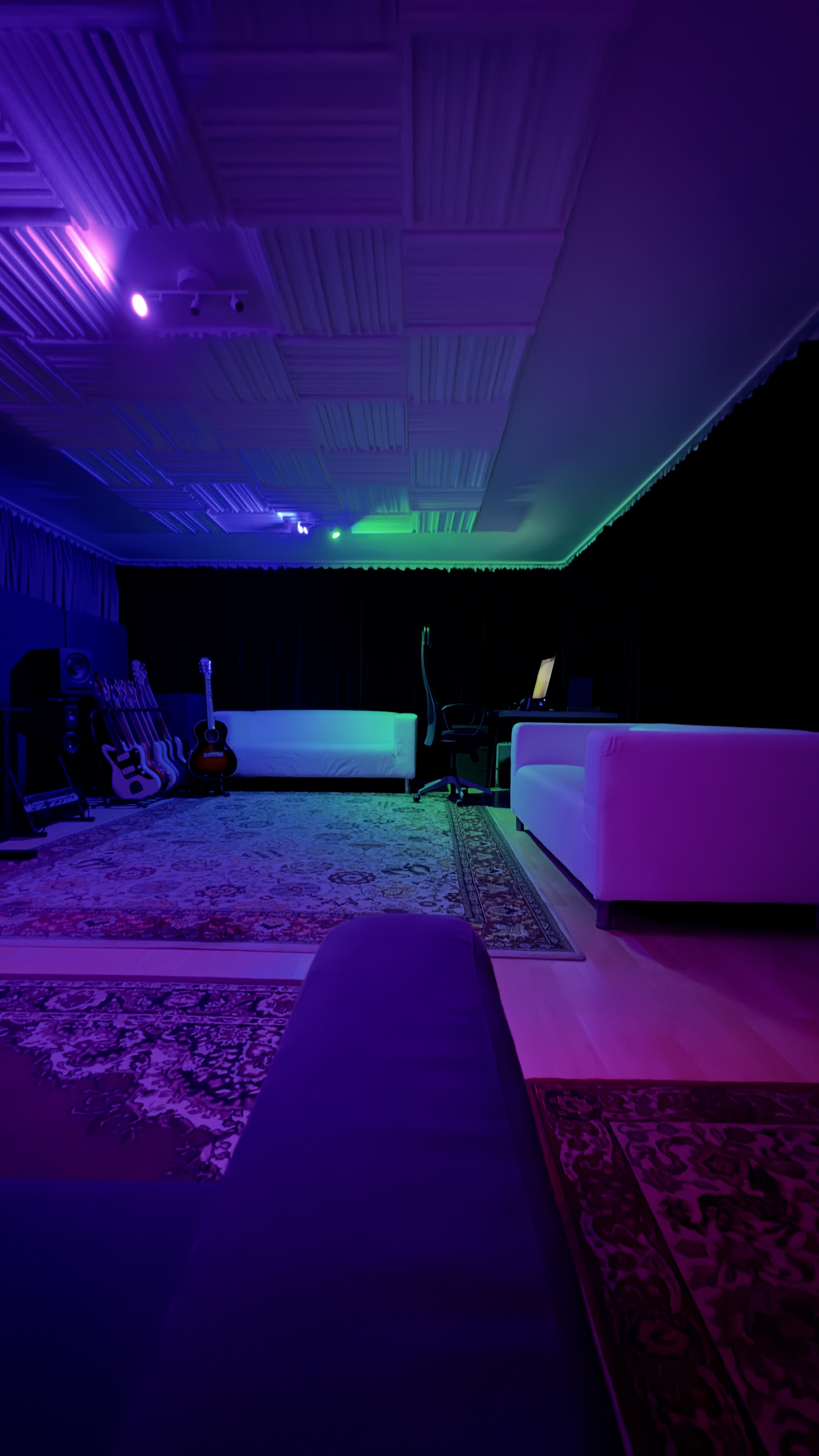 Kontakt - nahrávací studio STILLROOM v Psárech